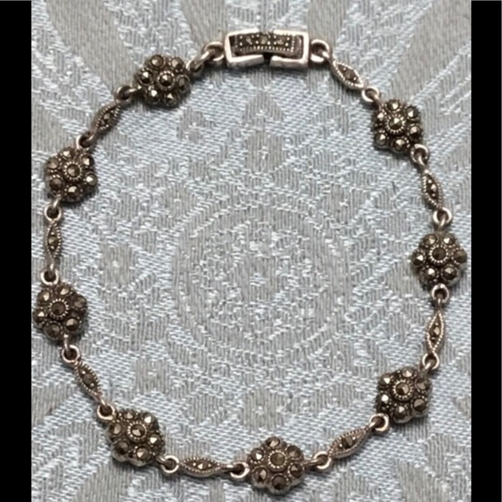 🚨 Vintage Sterling Silver Crystal Bracelet Stamped